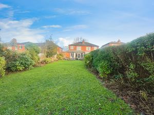 Rear- click for photo gallery